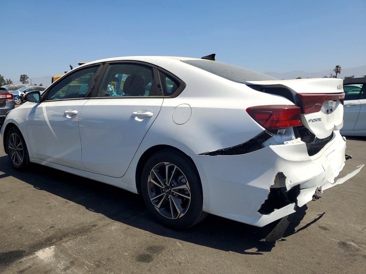 2023 KIA FORTE LXS — снимка 2