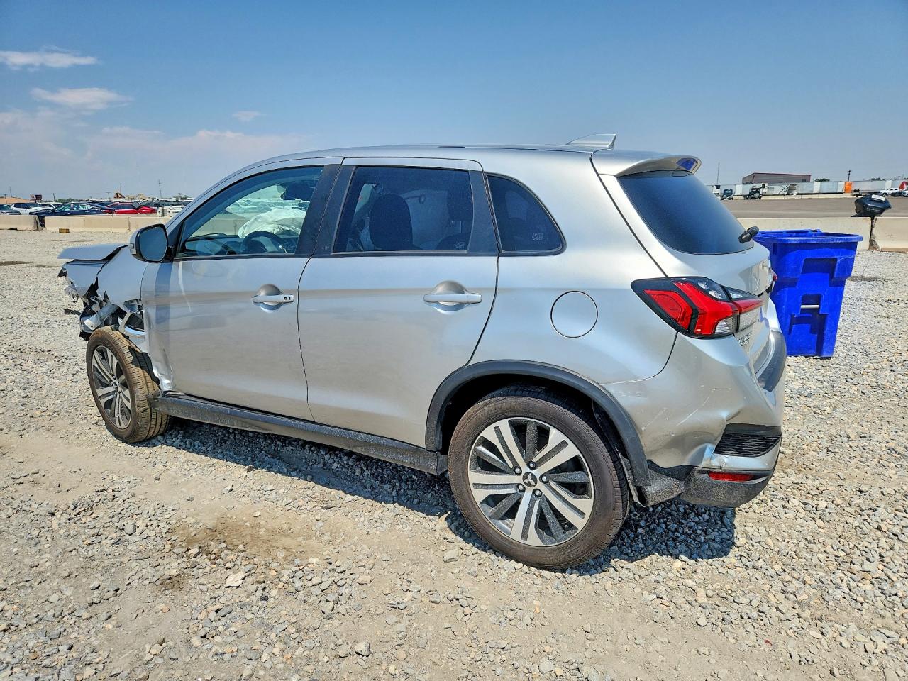 2023 MITSUBISHI OUTLANDER SPORT S/SE — снимка 2