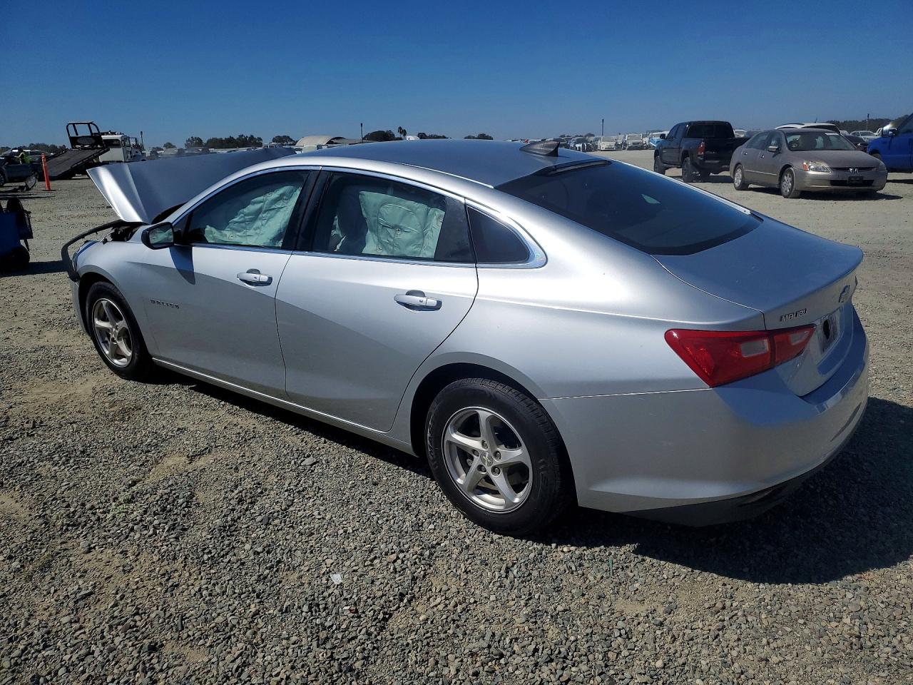 2017 CHEVROLET MALIBU LS — снимка 2