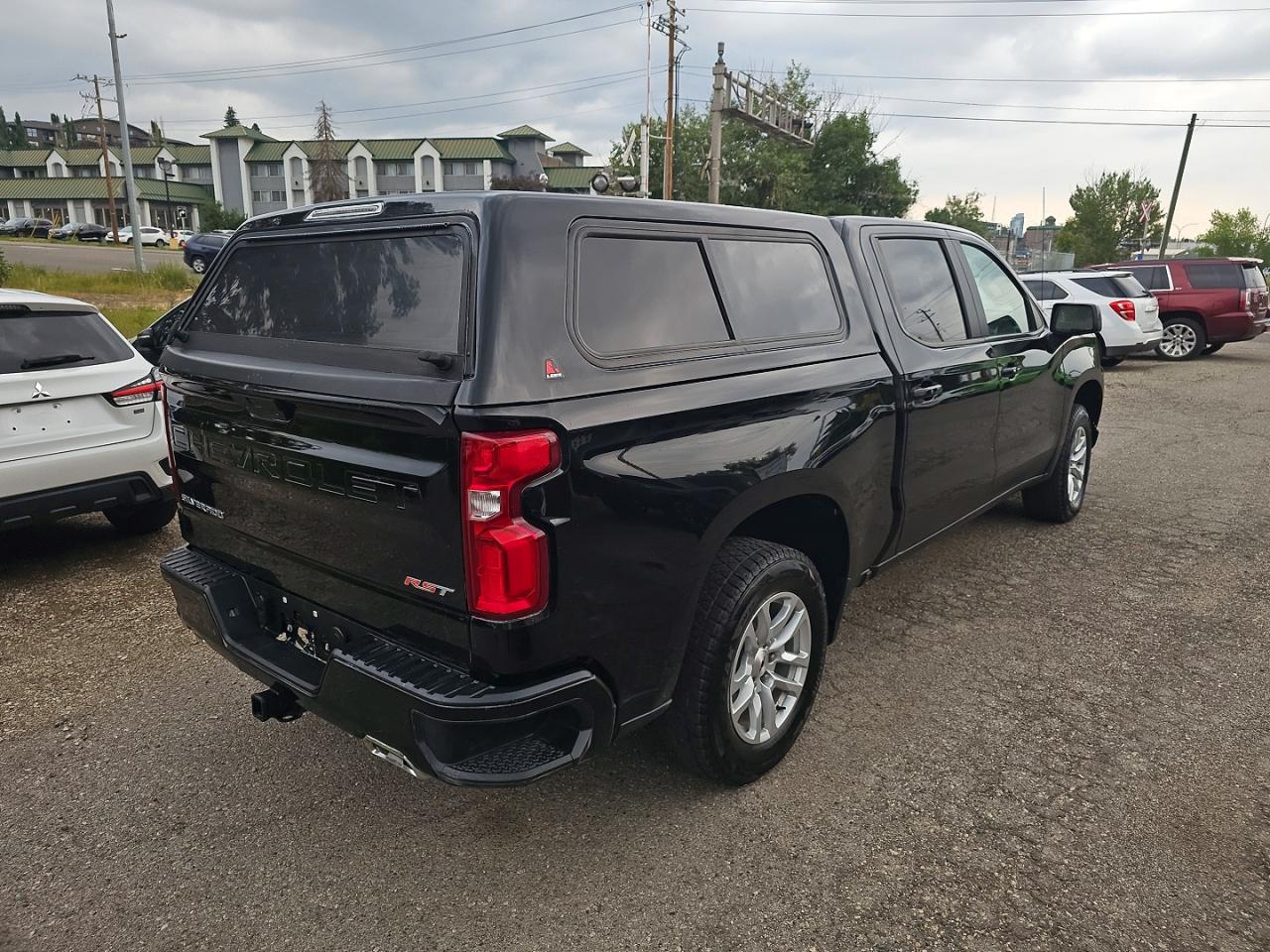 2021 CHEVROLET SILVERADO K1500 RST — снимка 4