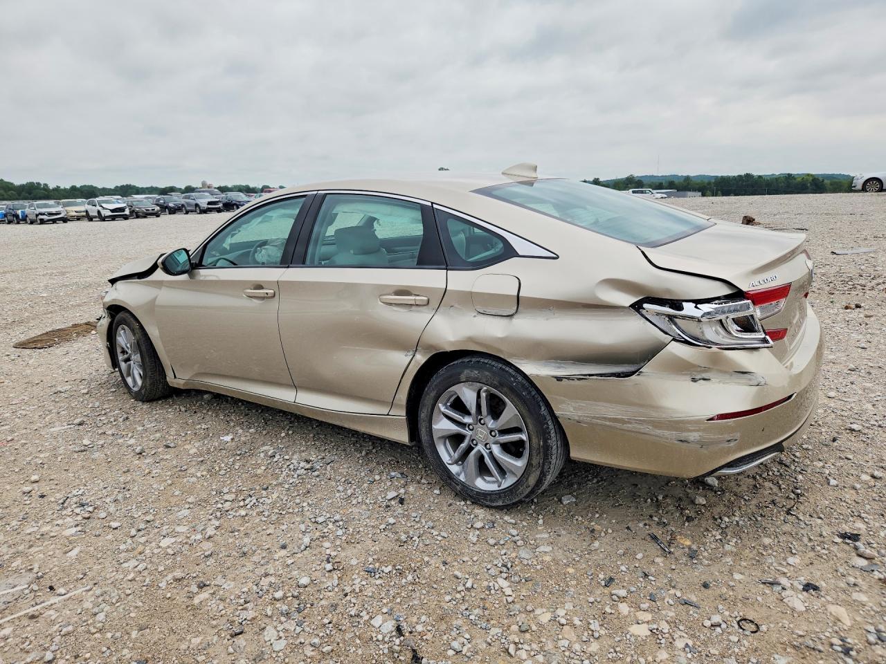 2018 HONDA ACCORD LX — снимка 2