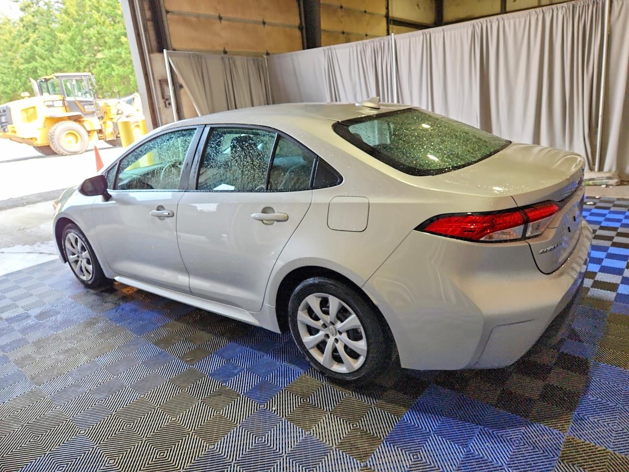 2025 TOYOTA COROLLA LE — снимка 2