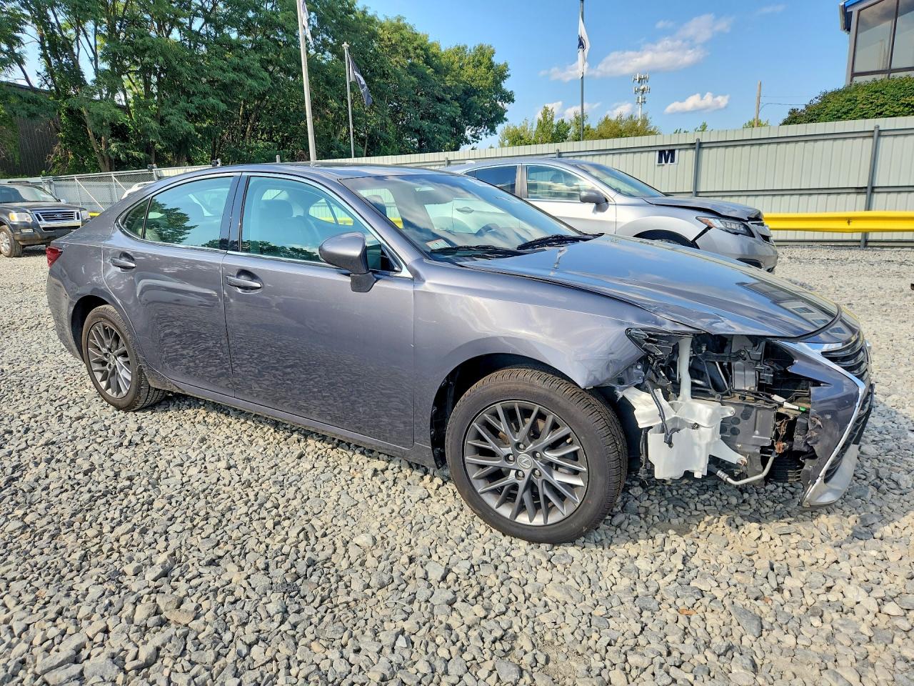 2018 LEXUS ES 350 — снимка 4