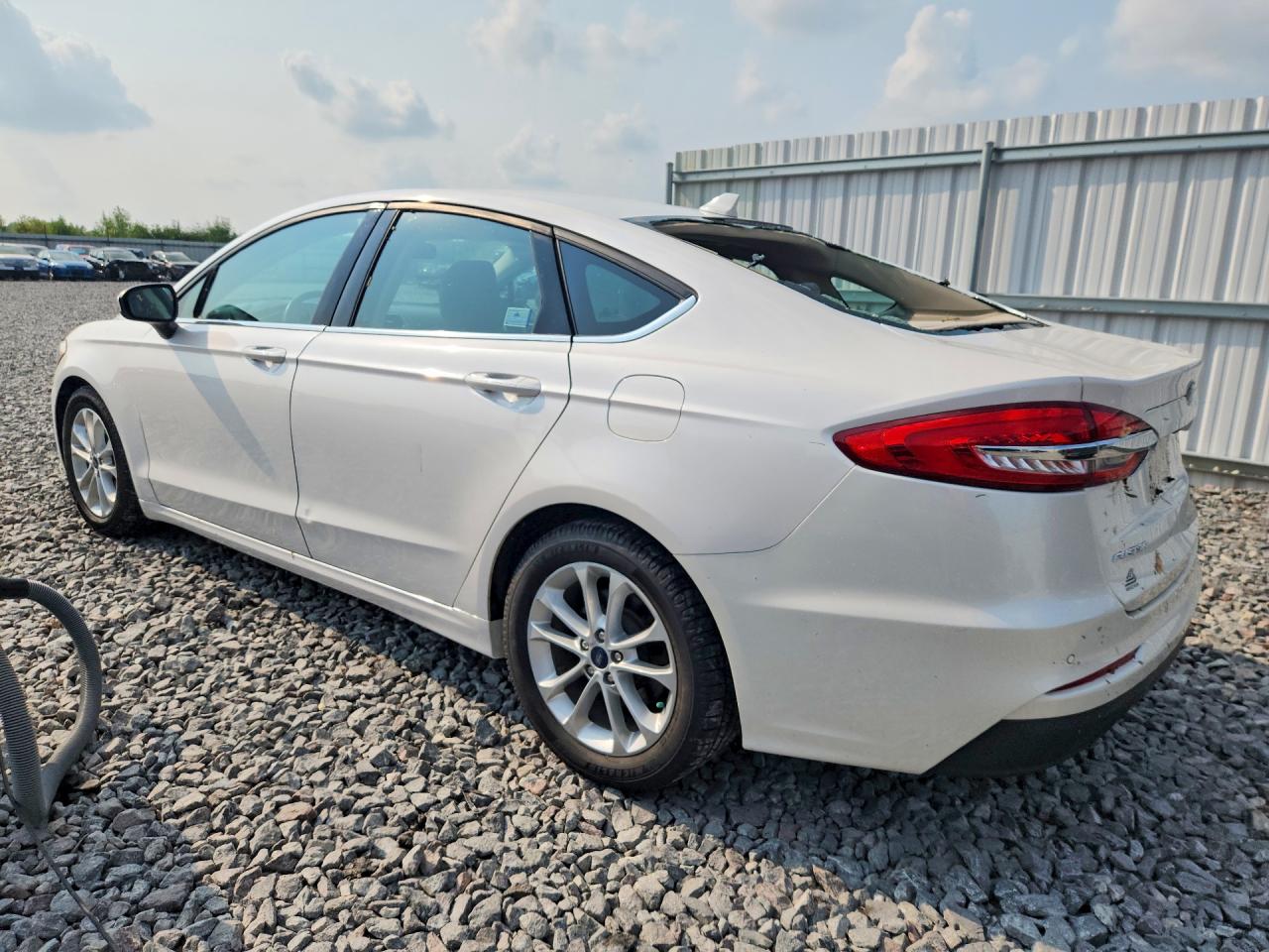 2019 FORD FUSION SE — снимка 2