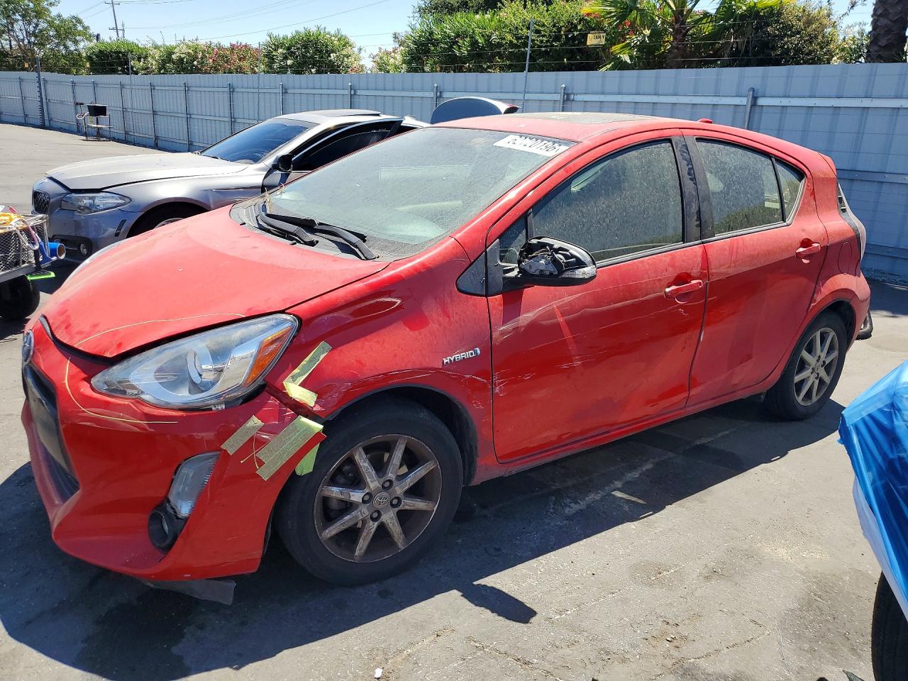 2015 TOYOTA PRIUS C FOUR