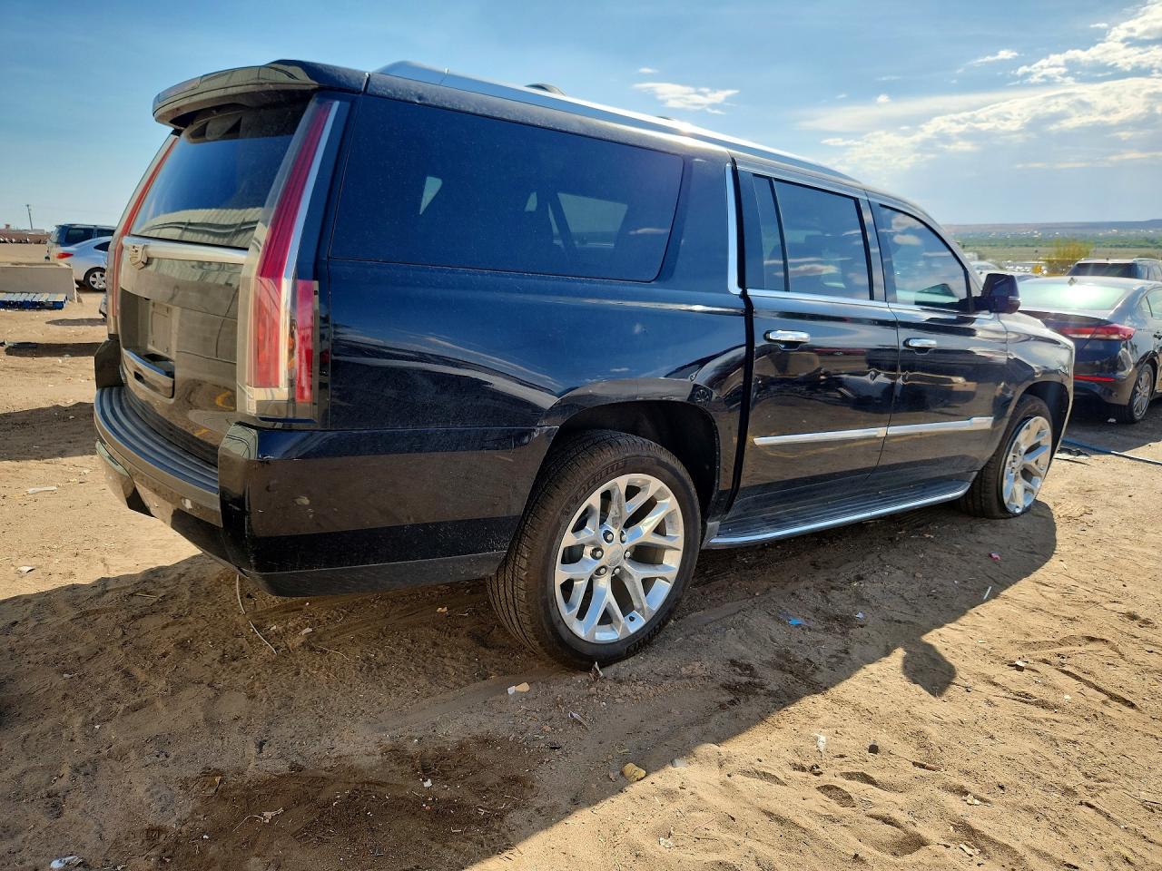 2016 CADILLAC ESCALADE ESV LUXURY — снимка 3