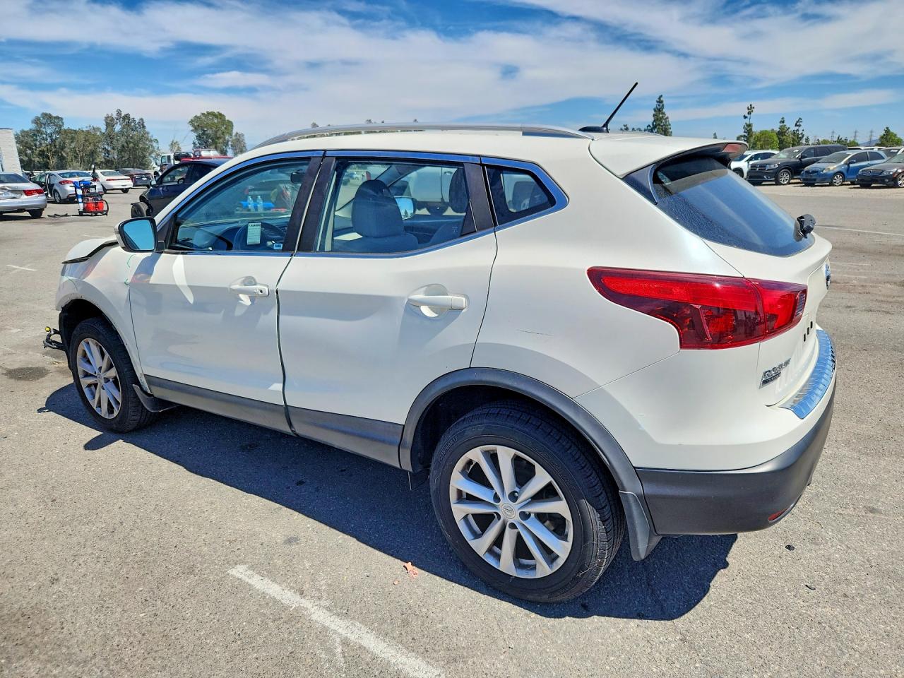 2018 NISSAN ROGUE SPORT SV — снимка 2