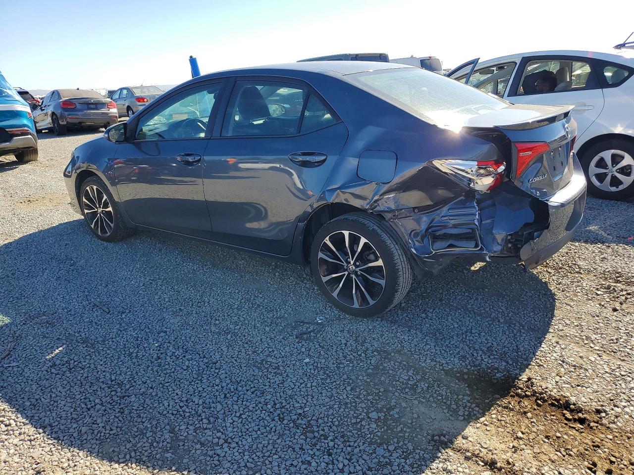 2017 TOYOTA COROLLA SE — снимка 2