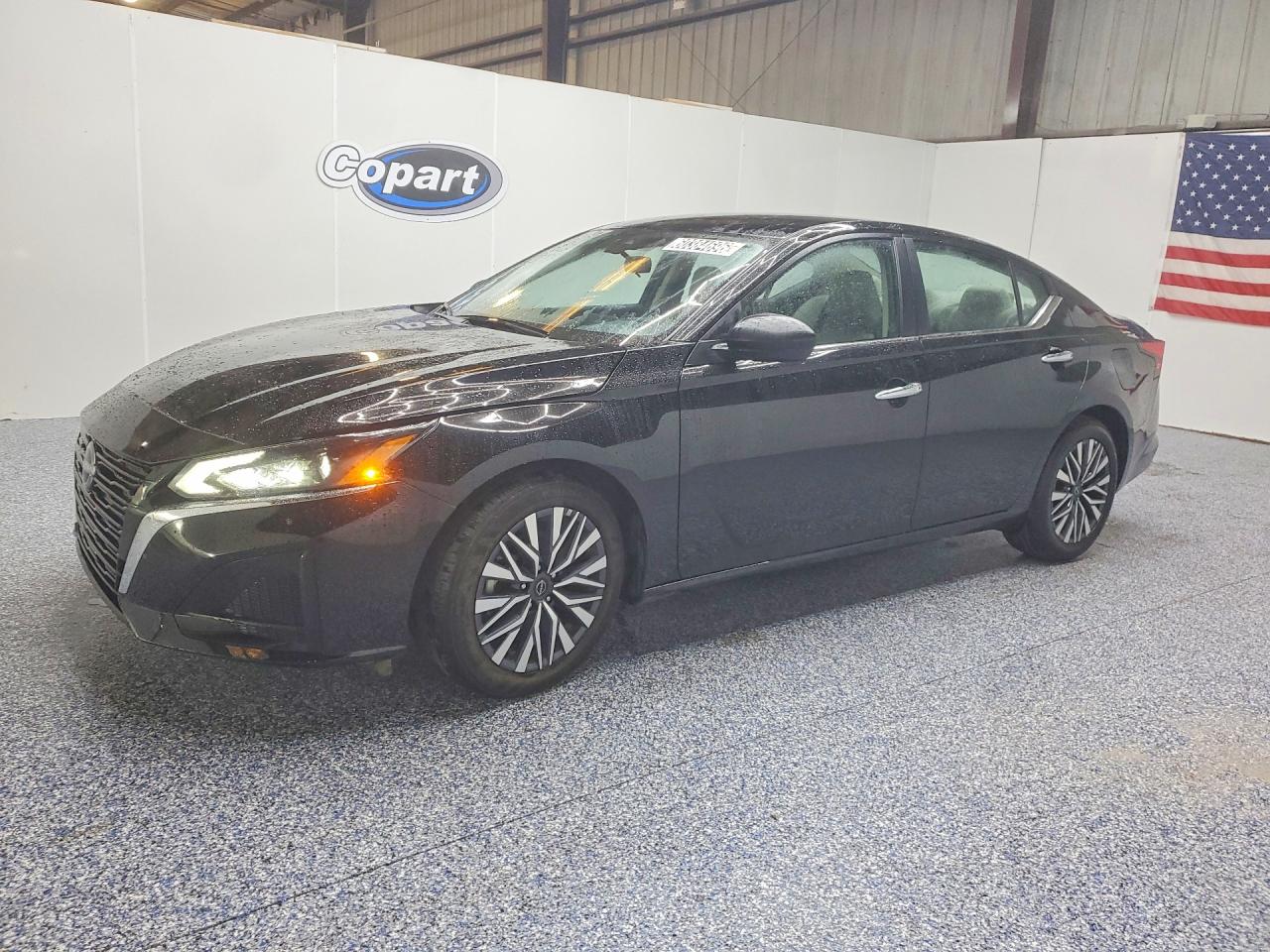 2025 NISSAN ALTIMA SV
