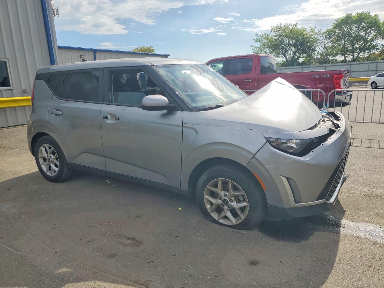 2025 KIA SOUL LX — снимка 4