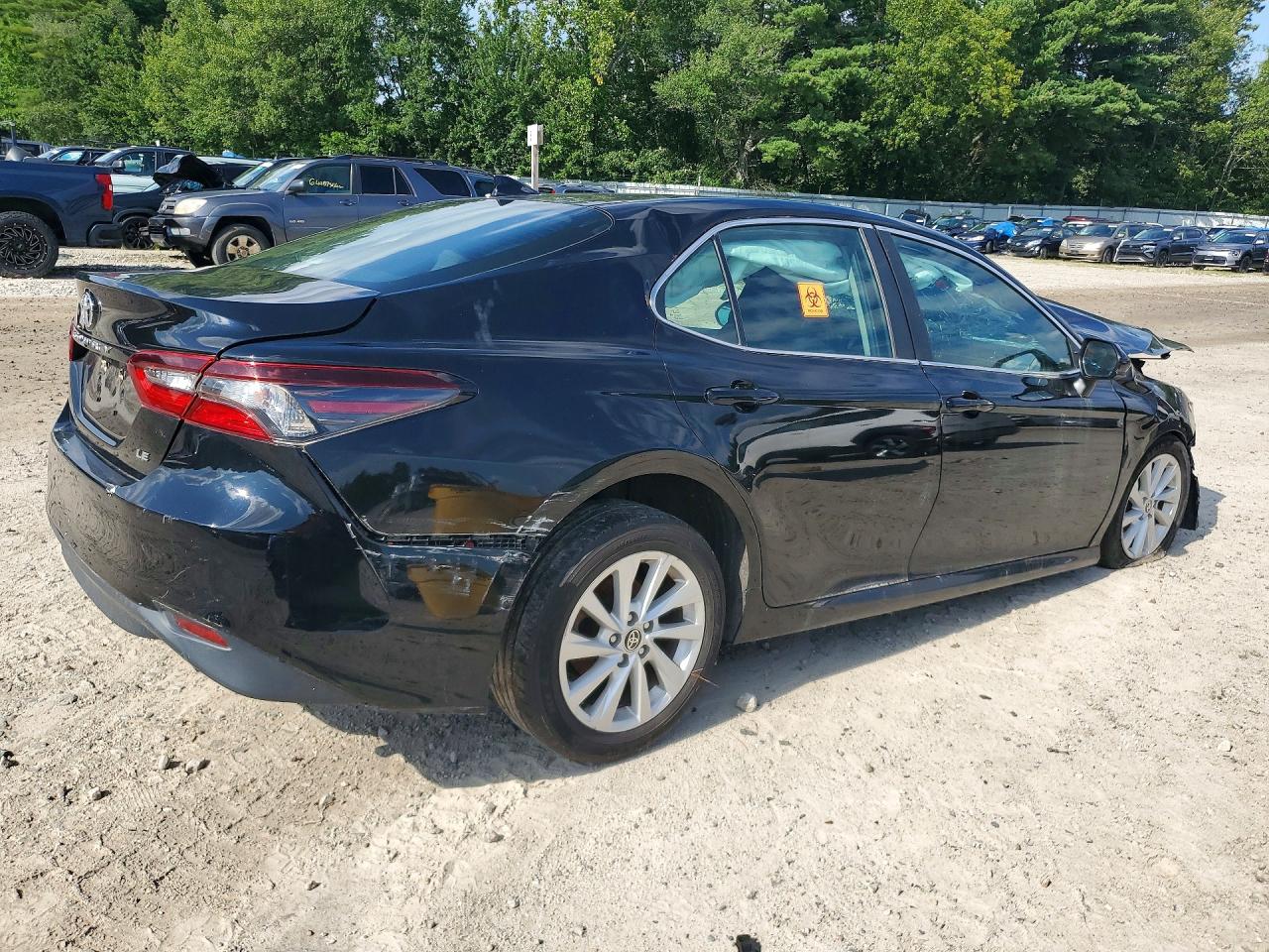 2022 TOYOTA CAMRY LE — снимка 3