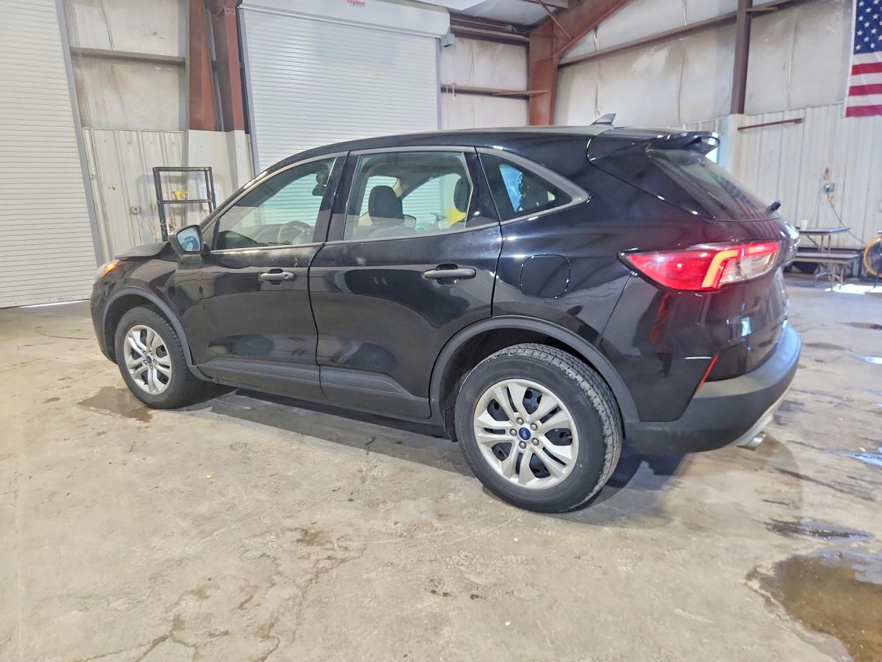 2020 FORD ESCAPE S — снимка 2