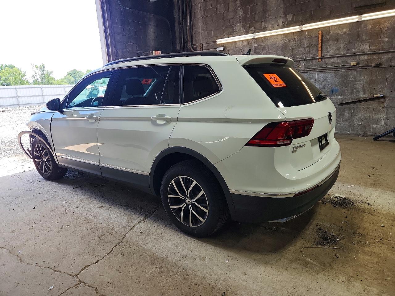 2020 VOLKSWAGEN TIGUAN SE — снимка 2