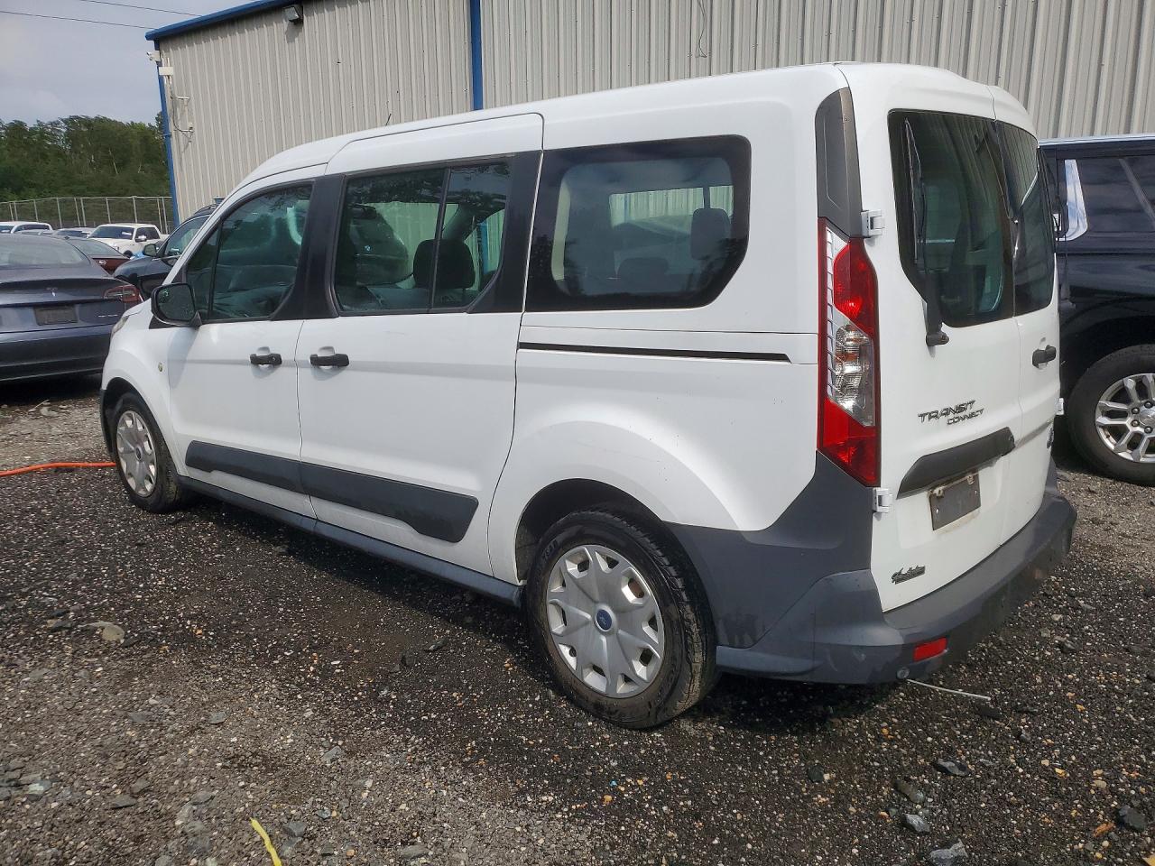 2018 FORD TRANSIT CONNECT XL — снимка 2