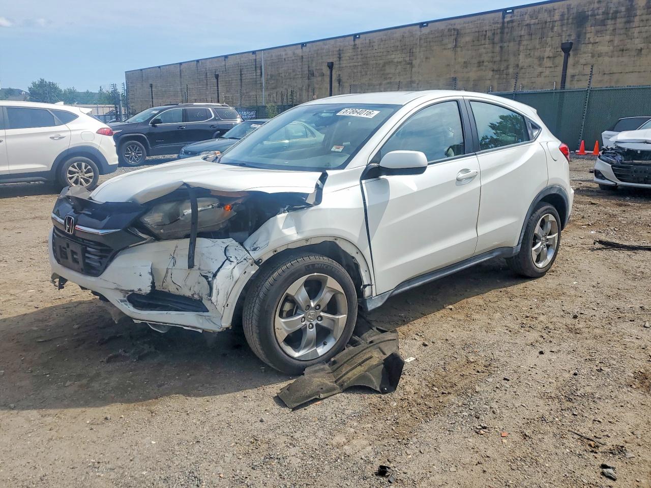 2017 HONDA HR-V LX