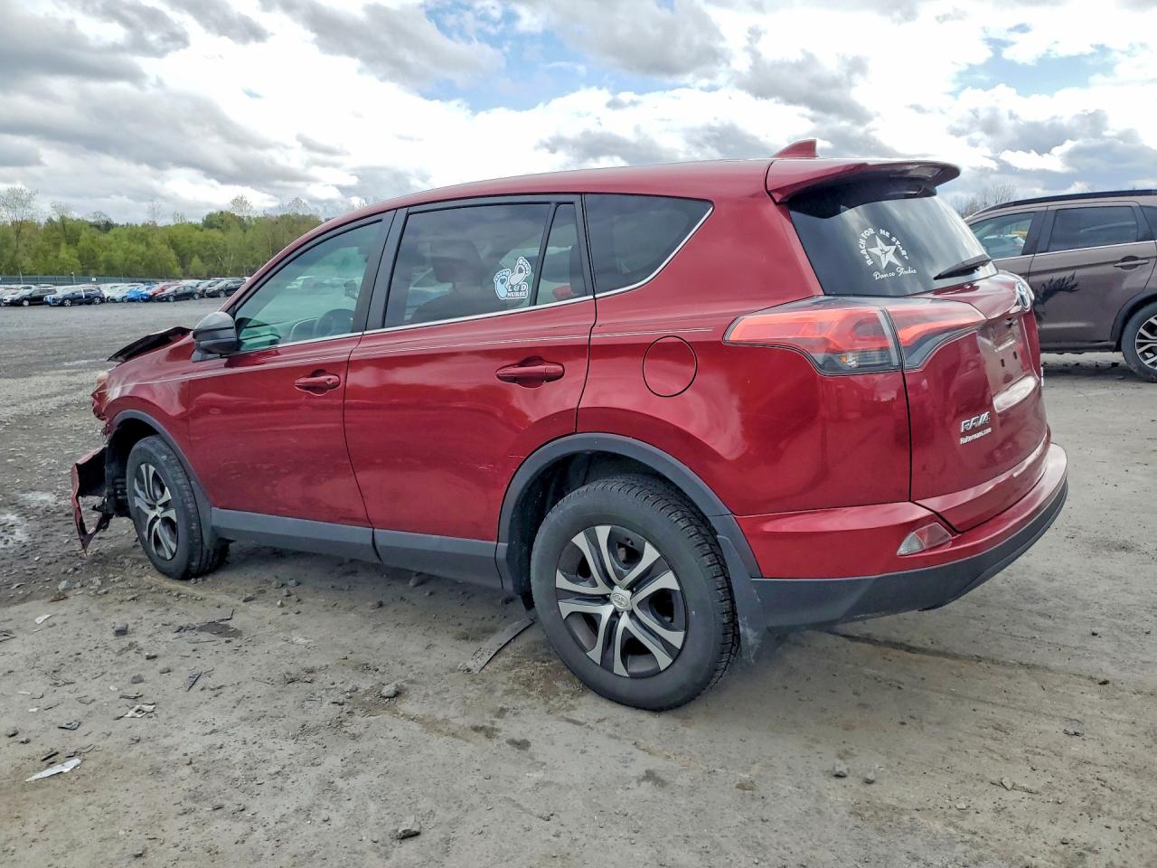 2018 TOYOTA RAV4 LE — снимка 2