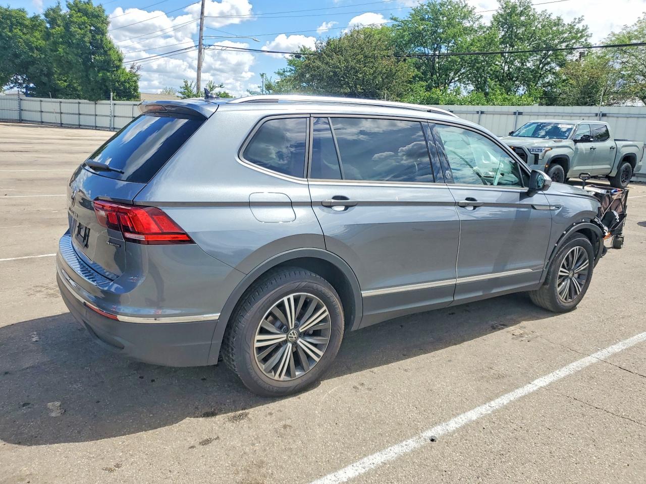 2024 VOLKSWAGEN TIGUAN WOLFSBURG — снимка 3
