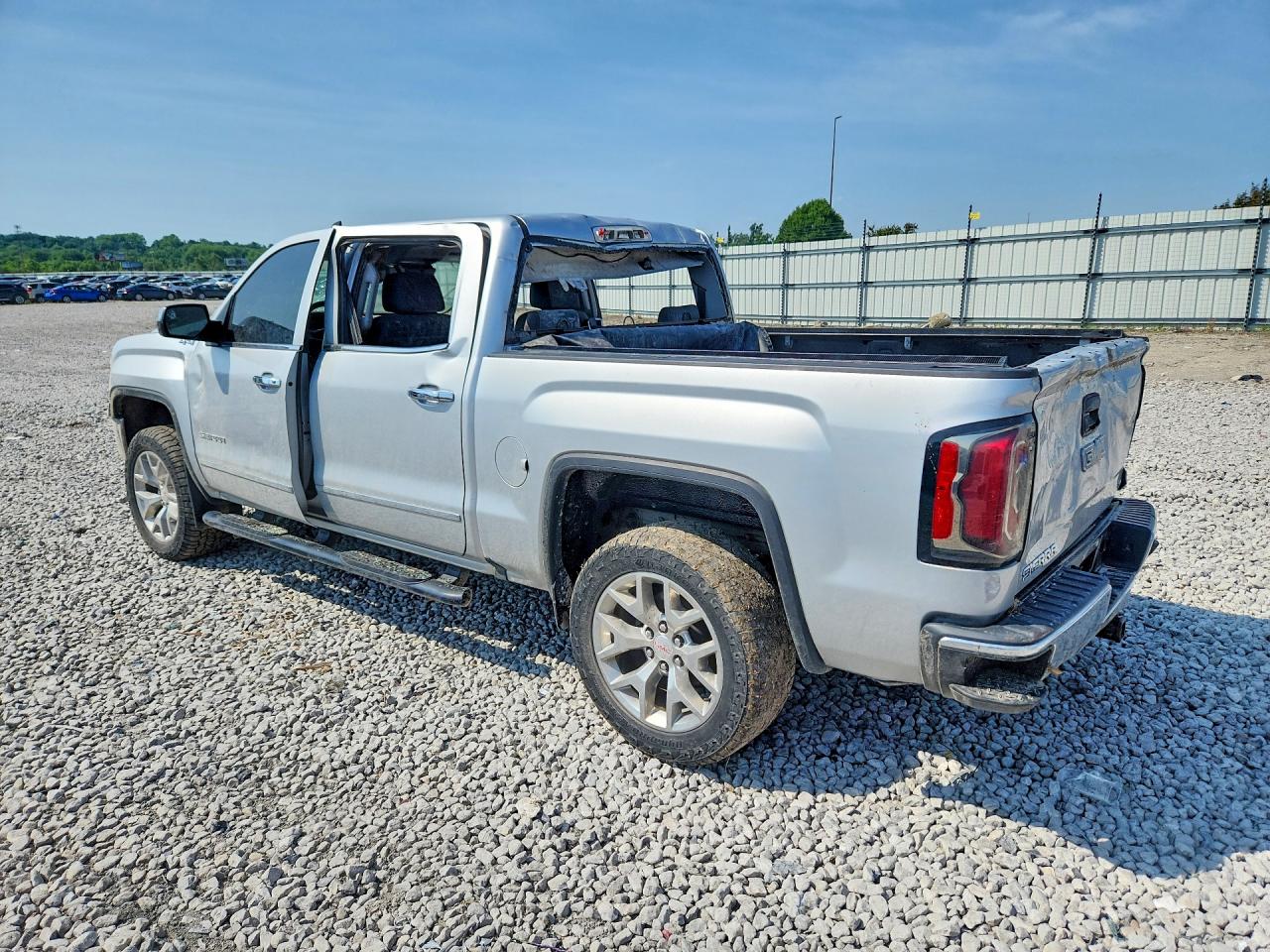 2018 GMC SIERRA K1500 SLT — снимка 2