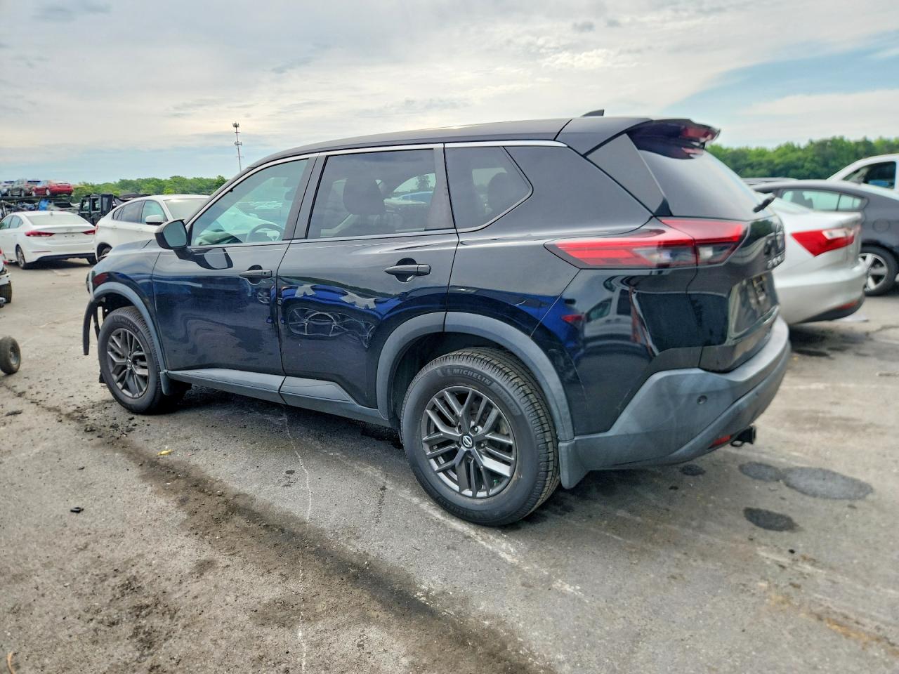 2021 NISSAN ROGUE S — снимка 2