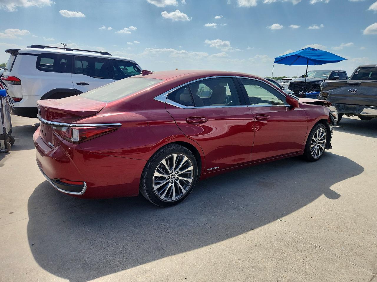 2019 LEXUS ES 300H — снимка 3
