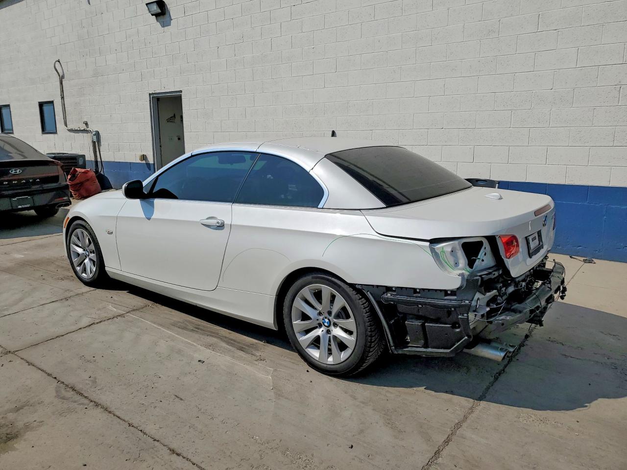 2013 BMW 328 I — снимка 2