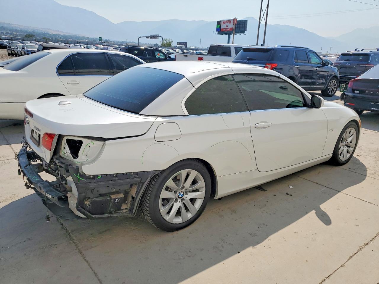 2013 BMW 328 I — снимка 3