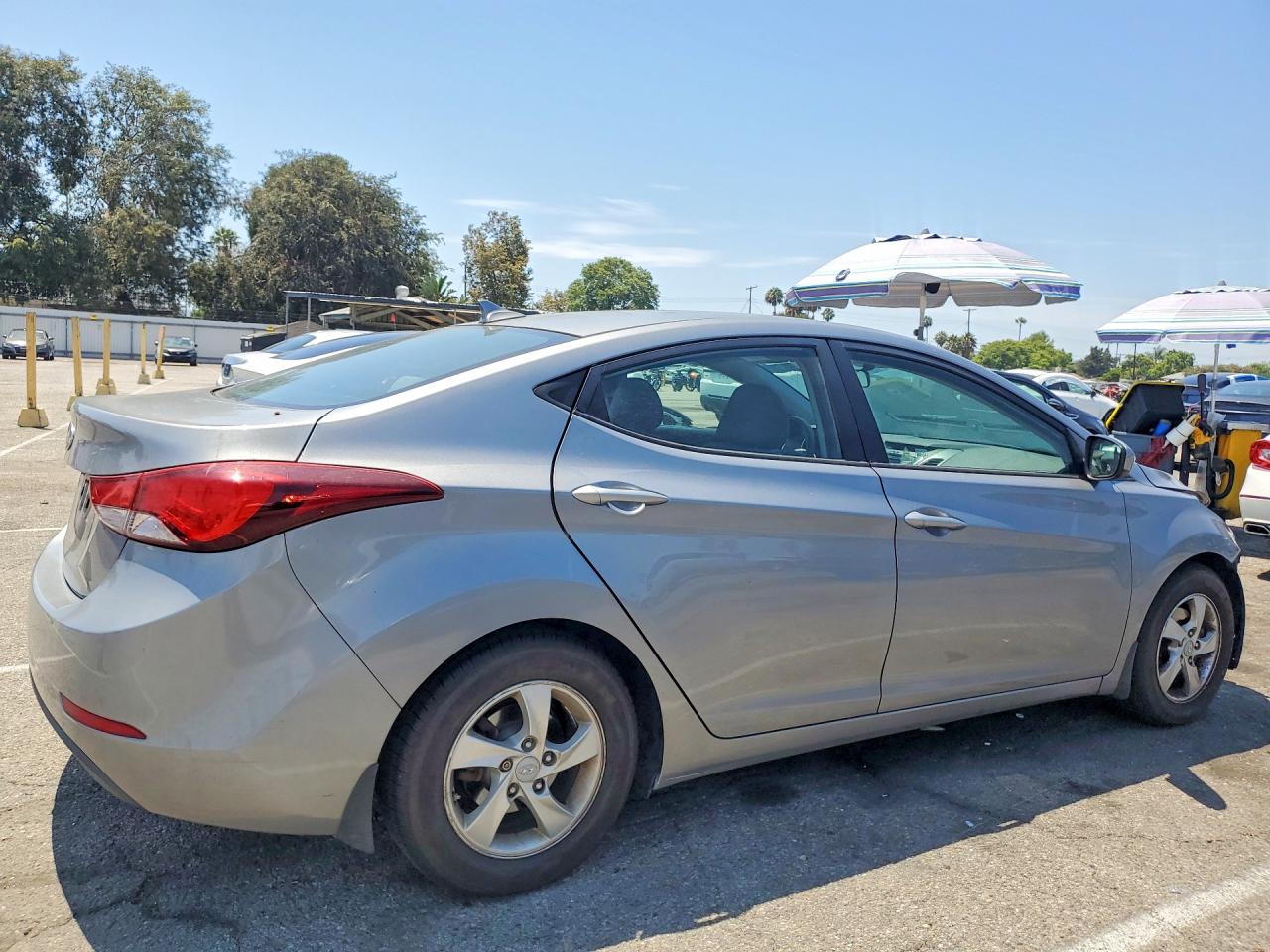 2015 HYUNDAI ELANTRA SE — снимка 3