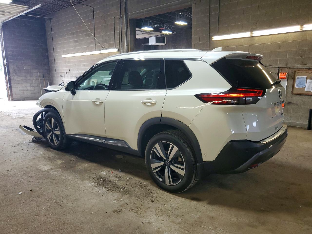 2023 NISSAN ROGUE SL — снимка 2