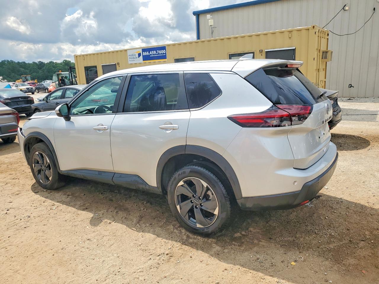 2025 NISSAN ROGUE SV — снимка 2
