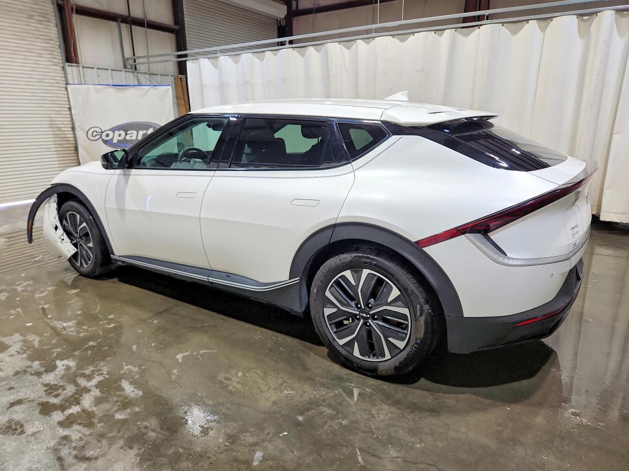 2024 KIA EV6 LIGHT LONG RANGE — снимка 2