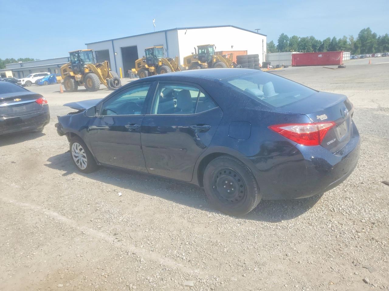 2017 TOYOTA COROLLA LE — снимка 2