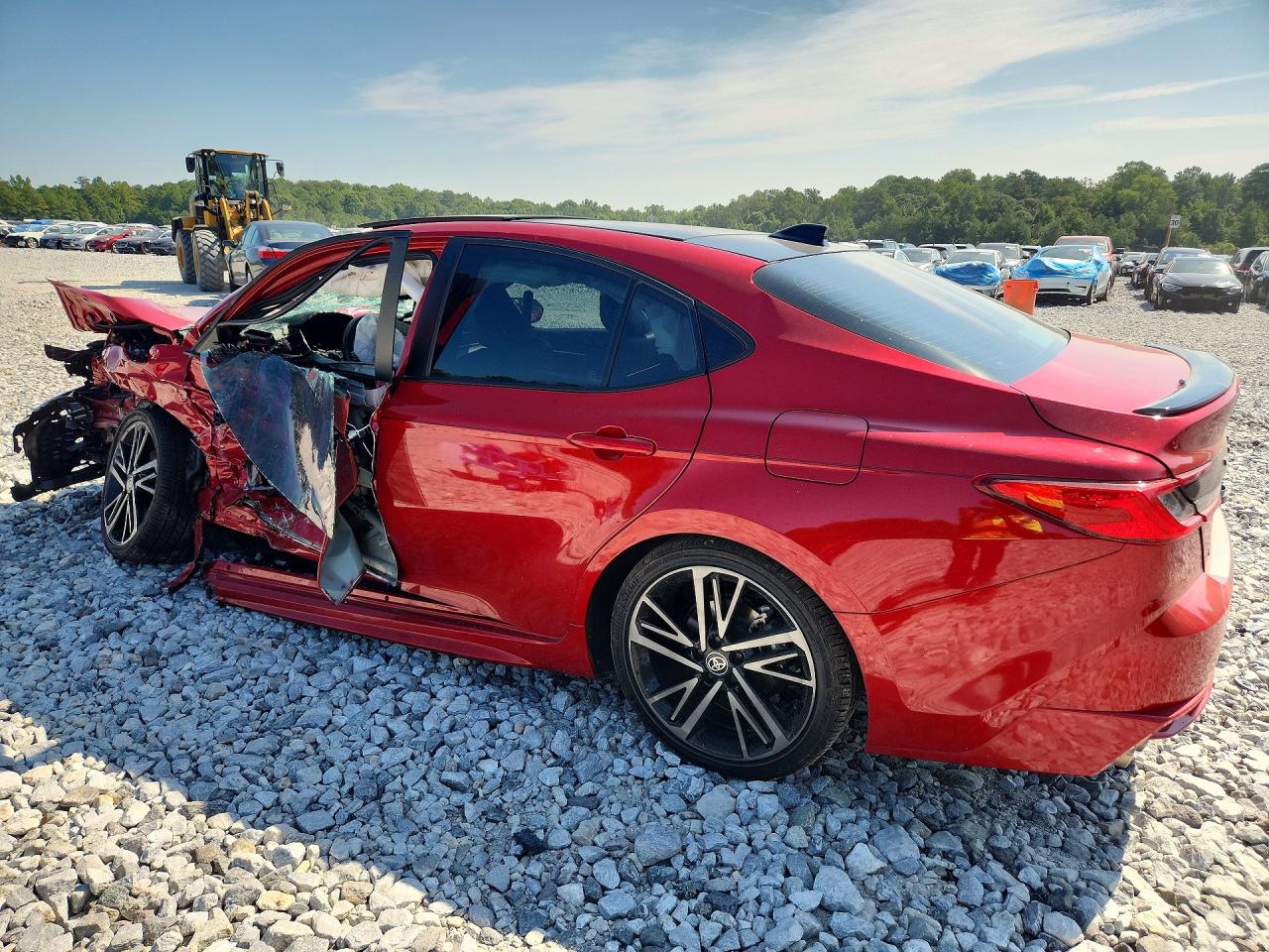 2025 TOYOTA CAMRY XSE — снимка 2