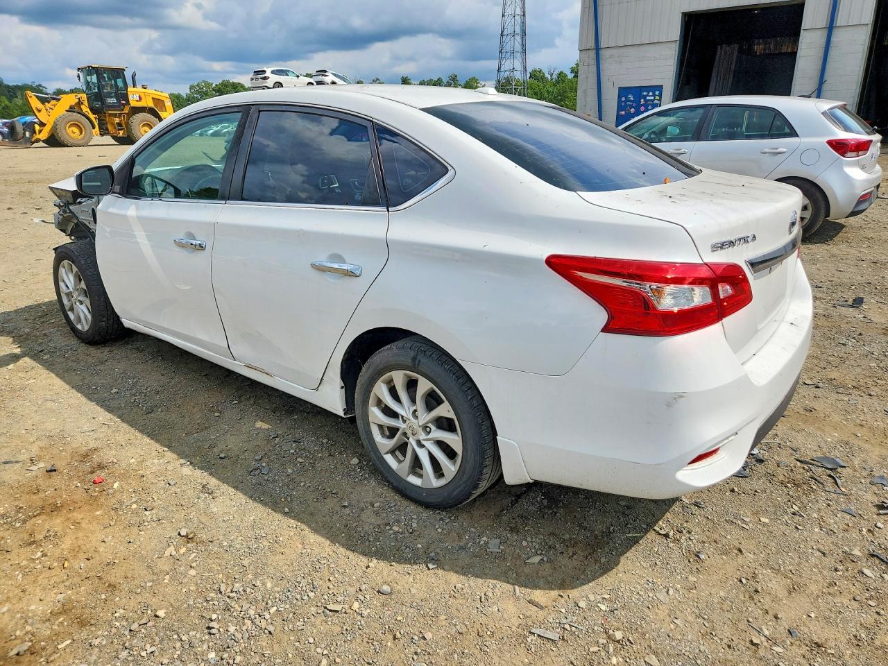 2019 NISSAN SENTRA SV — снимка 2