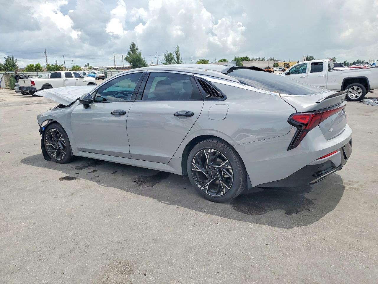2026 KIA K5 GT LINE — снимка 2
