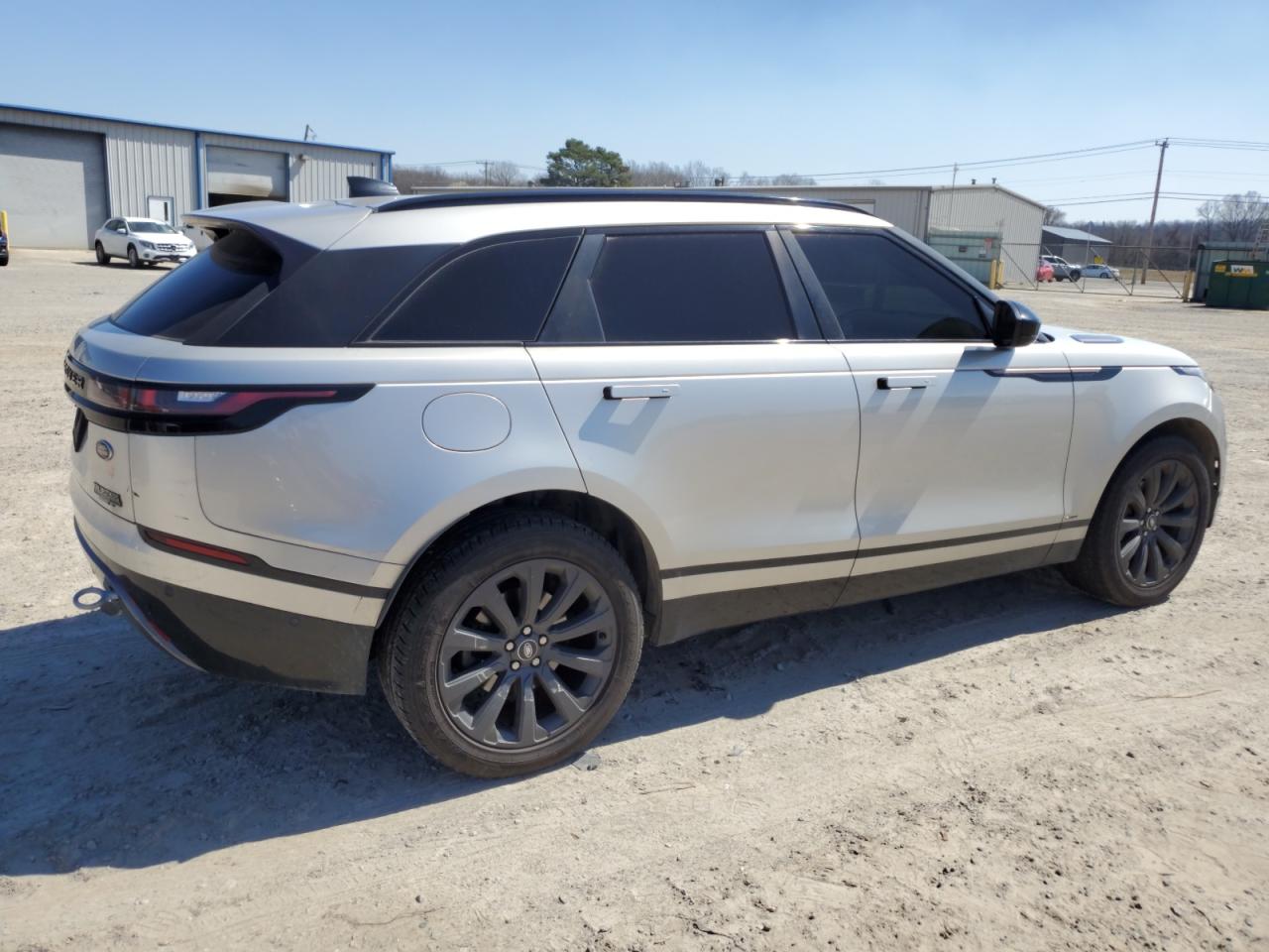 2019 LAND ROVER RANGE ROVER VELAR R-DYNAMIC SE — снимка 3