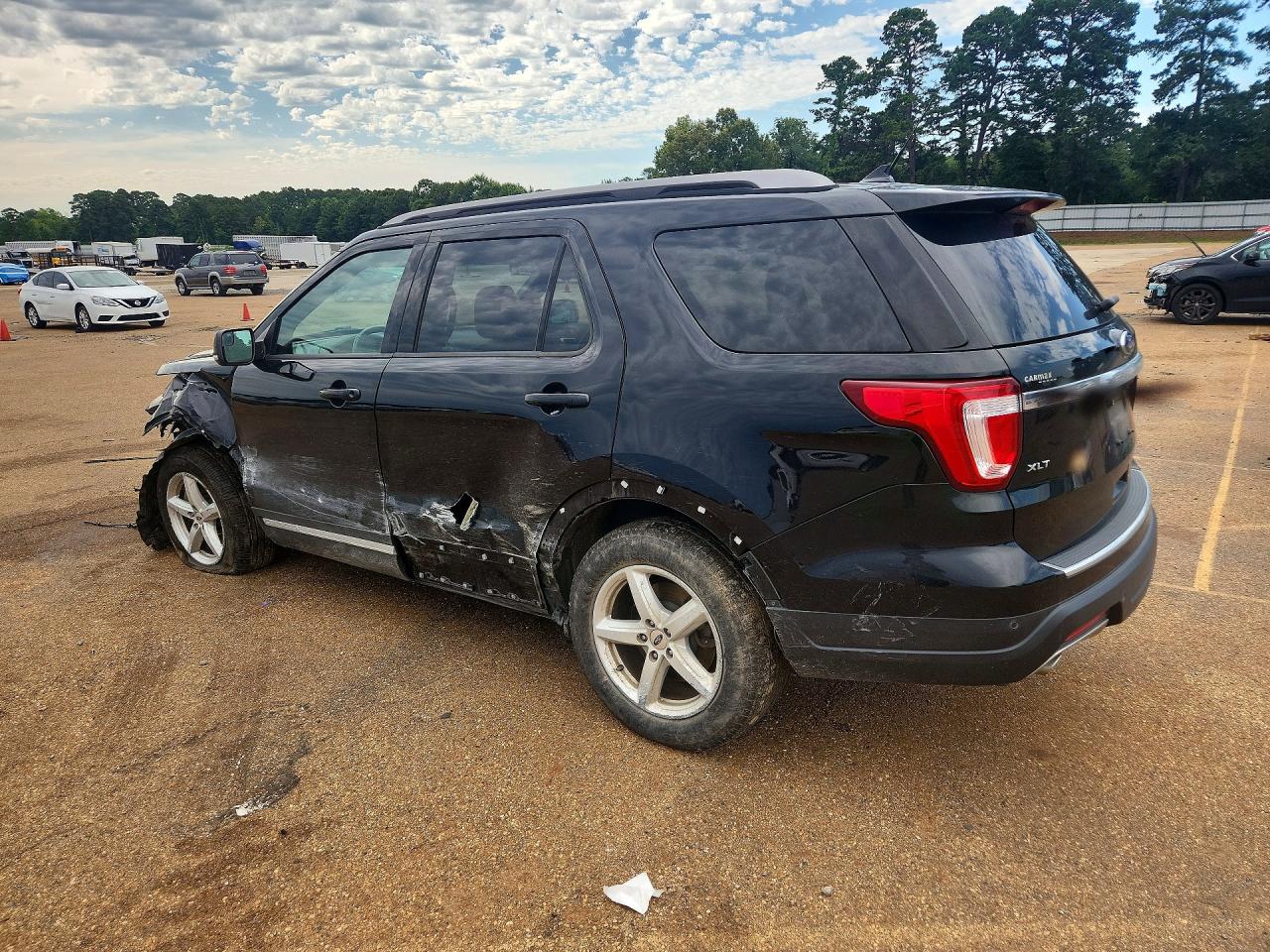 2018 FORD EXPLORER XLT — снимка 2