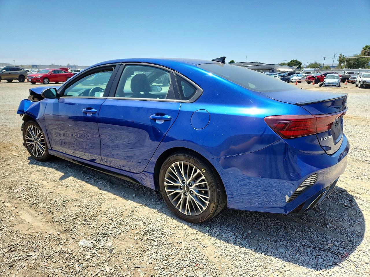2024 KIA FORTE GT LINE — снимка 2