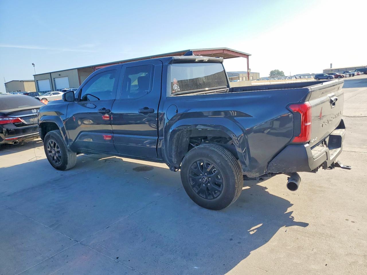 2026 TOYOTA TACOMA SR — снимка 2