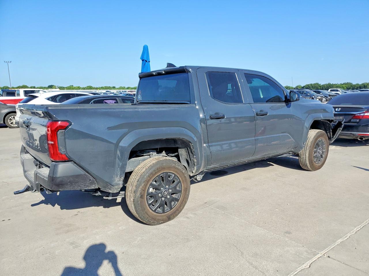2026 TOYOTA TACOMA SR — снимка 3