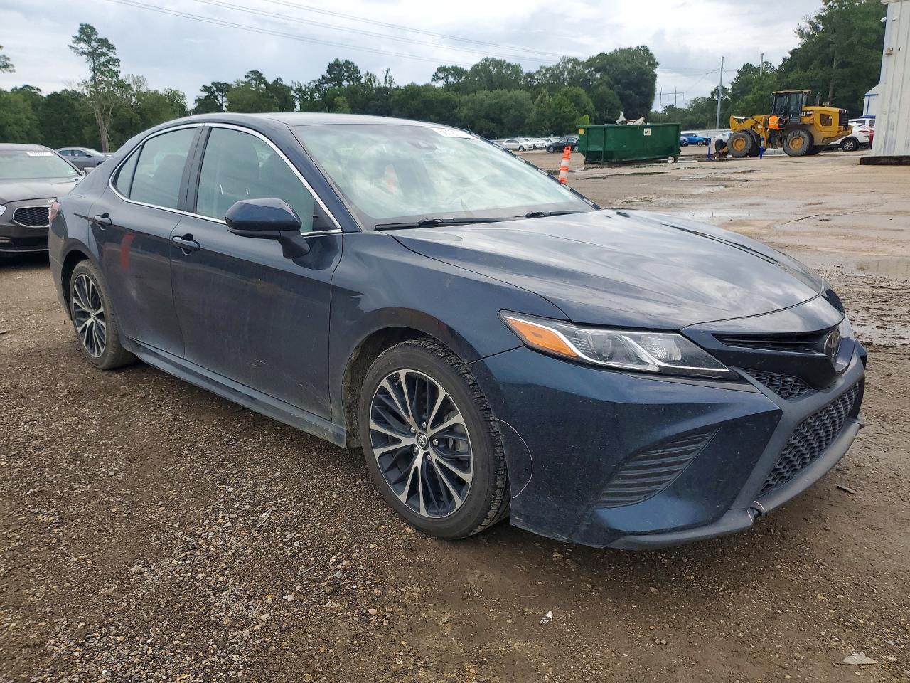 2018 TOYOTA CAMRY SE — снимка 4