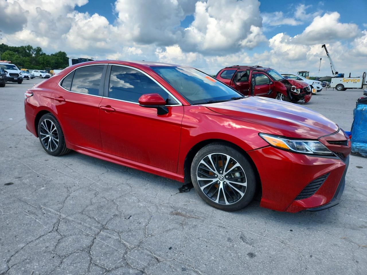 2020 TOYOTA CAMRY SE — снимка 4