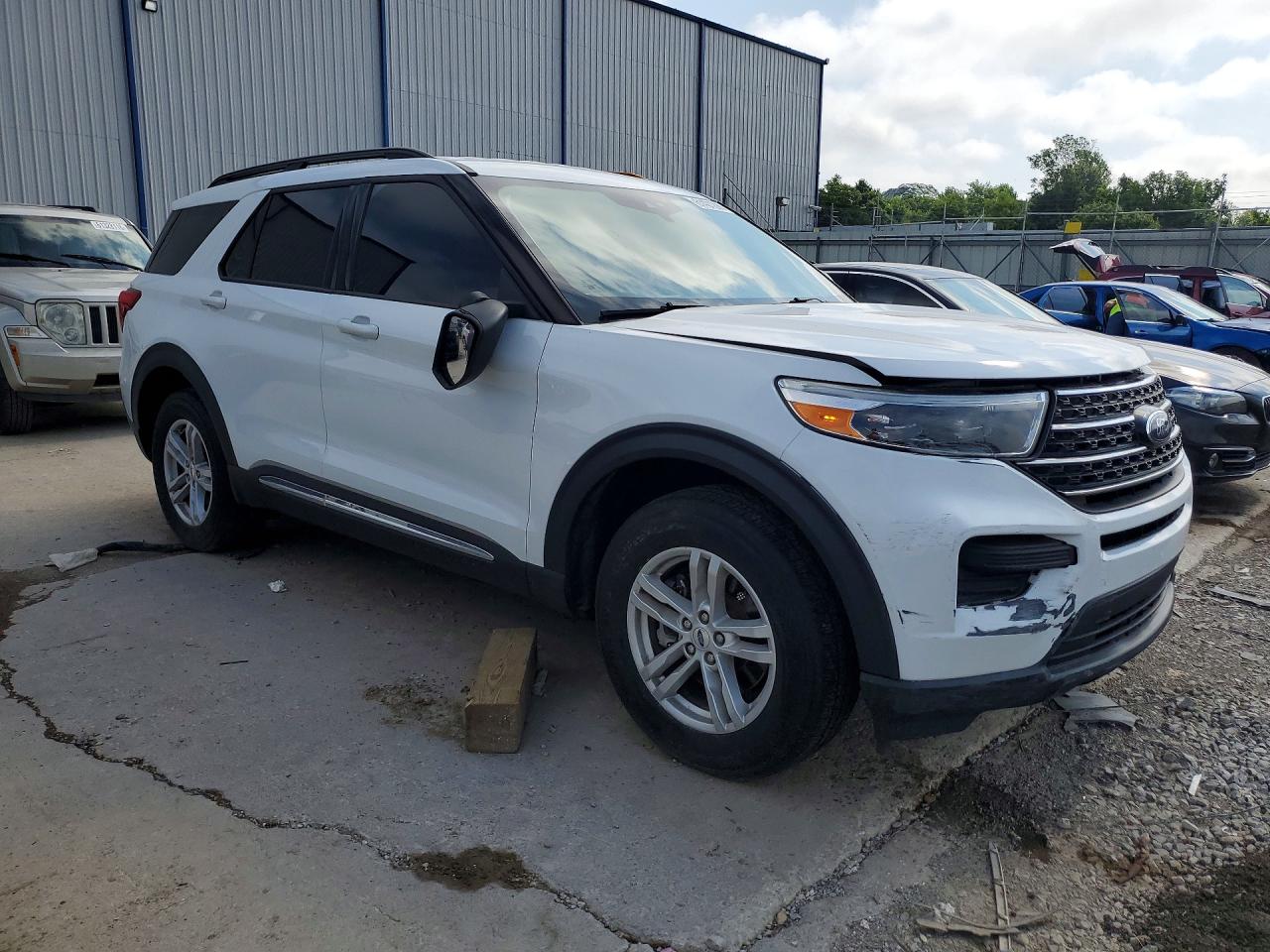 2022 FORD EXPLORER XLT — снимка 4