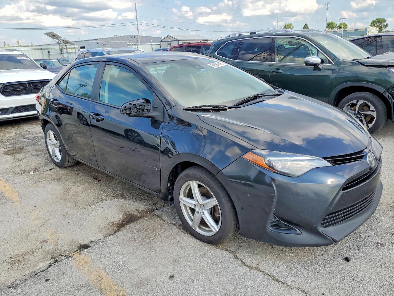 2017 TOYOTA COROLLA LE — снимка 4