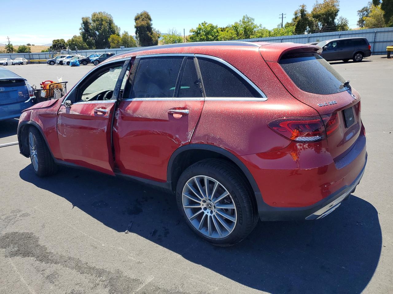 2021 MERCEDES-BENZ GLC 300 4MATIC — снимка 2