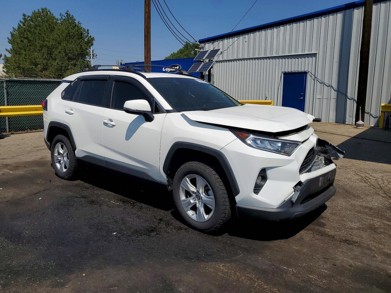 2019 TOYOTA RAV4 XLE — снимка 4