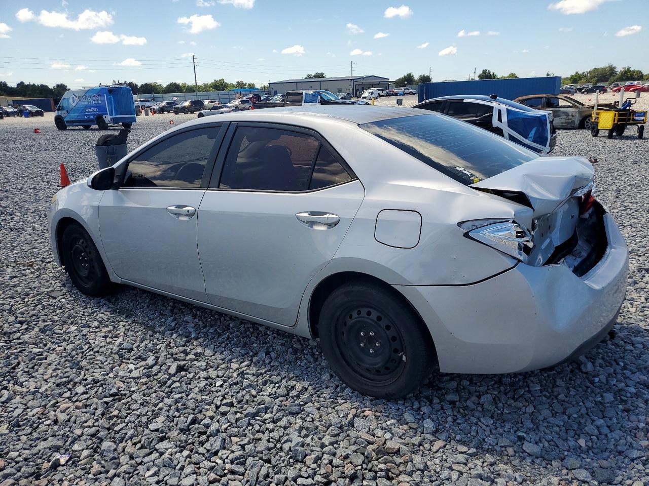 2015 TOYOTA COROLLA LE — снимка 2