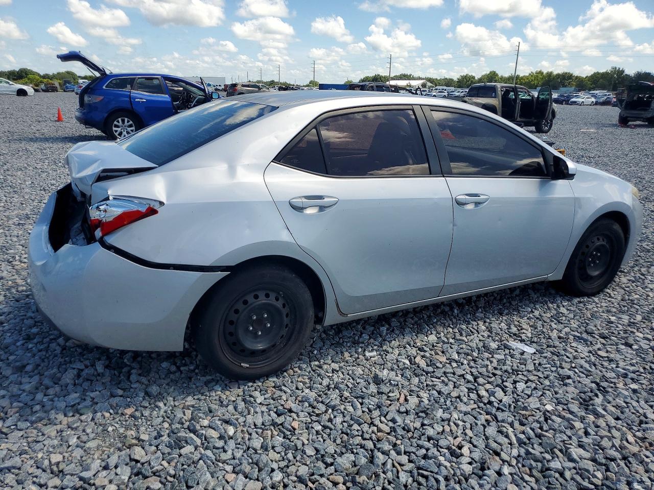 2015 TOYOTA COROLLA LE — снимка 3