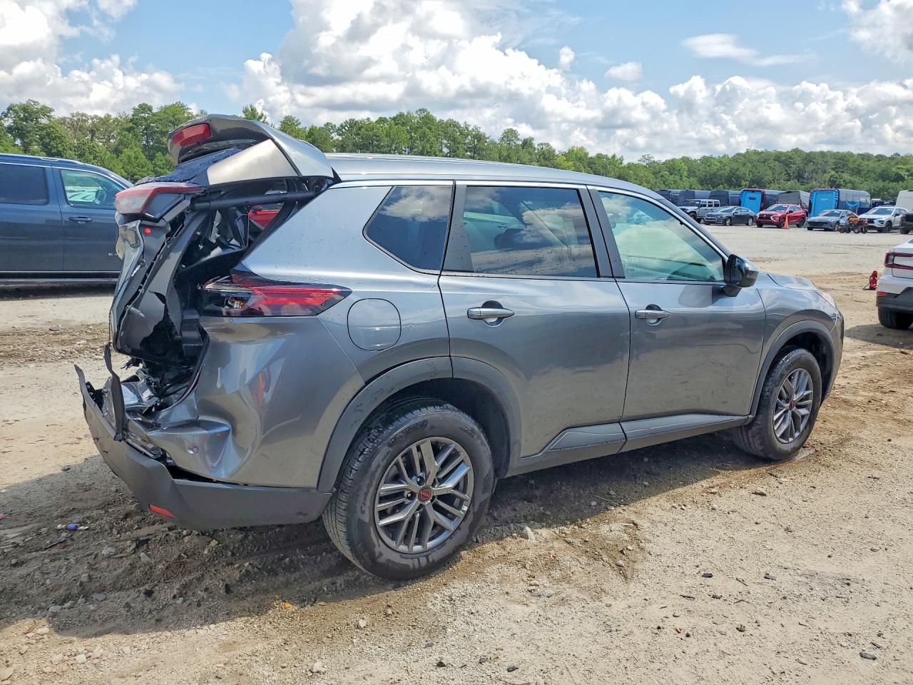 2026 NISSAN ROGUE SV — снимка 3