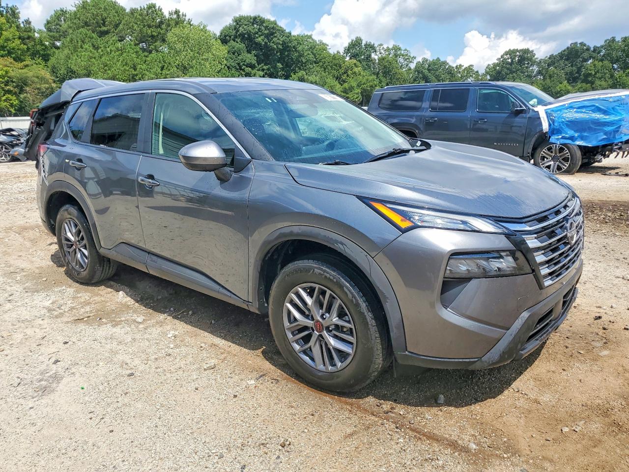 2026 NISSAN ROGUE SV — снимка 4