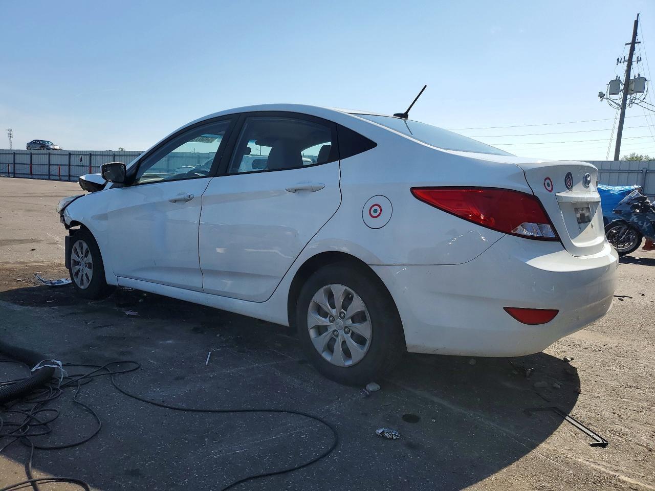 2016 HYUNDAI ACCENT SE — снимка 2